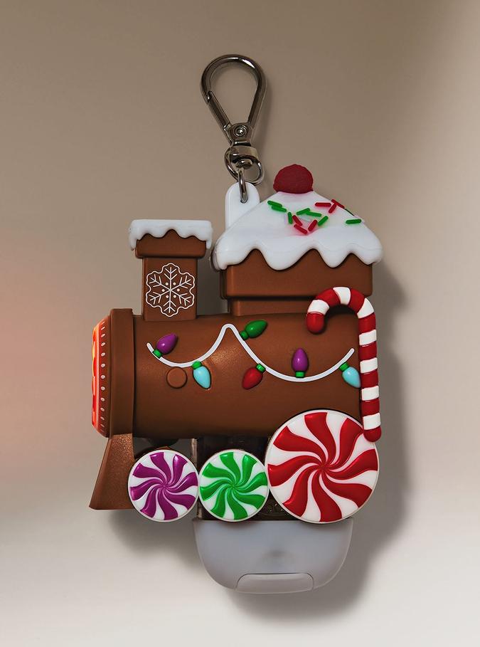 Bath & Body Works Light-up and Sound-making Gingerbread Train PocketBac Holder, 1 pcs Buy at Indicrest Image 2