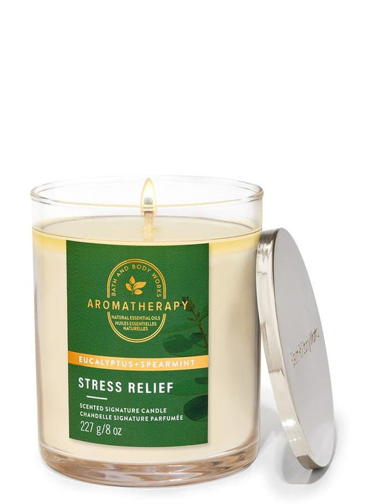 Bath & Body Works Eucalyptus Spearmint Single Wick Candle, 227 g / 8 oz Buy at Indicrest