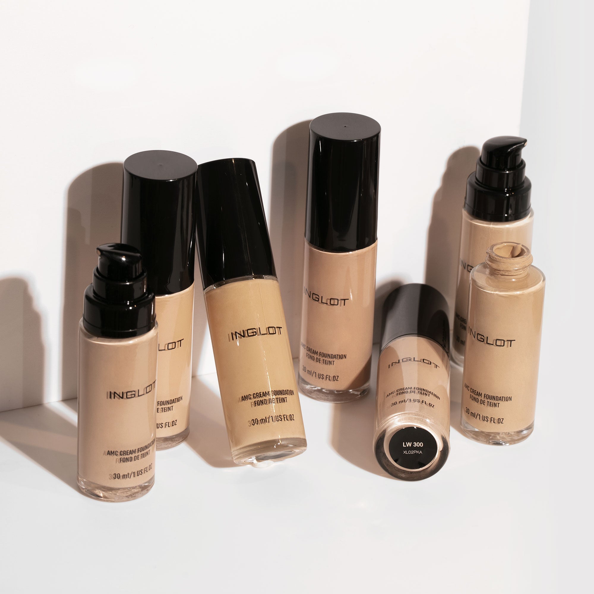 Inglot AMC Cream Foundation - LW 700, 30ml