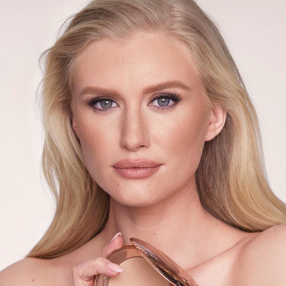 Charlotte Tilbury Airbrush Bronzer - 1 Fair, 16g