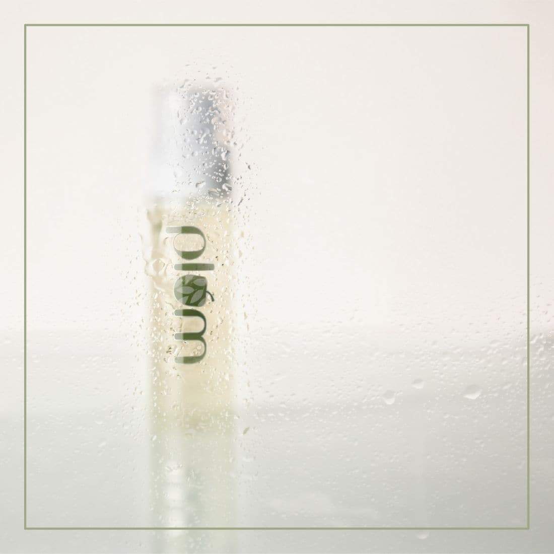 Plum Green Tea Revitalizing Face Mist | Fights Pimples | Controls Excess Oil | Instantly Nourishes, 100ml Buy at Indicrest Image 3
