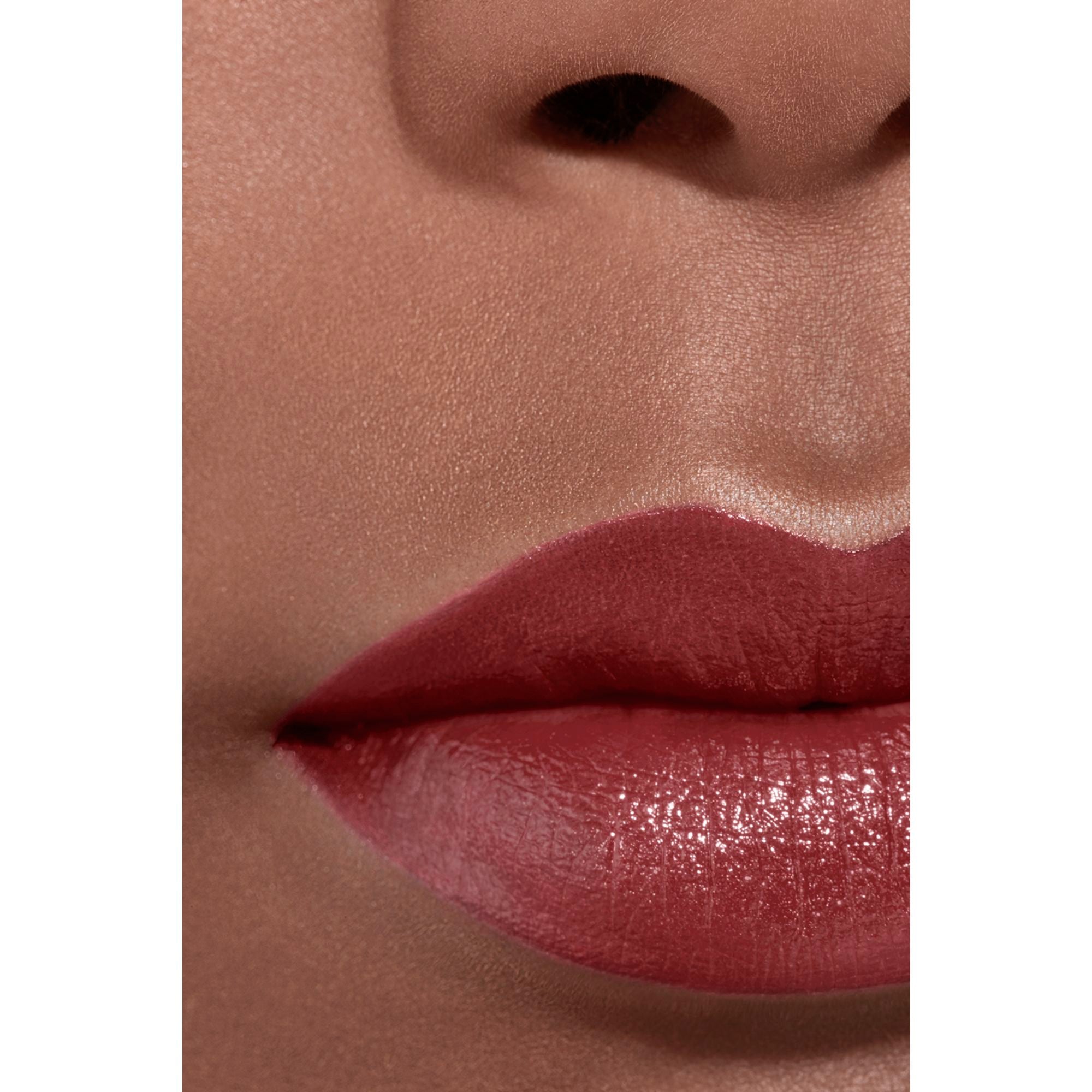 CHANEL Rouge Allure L'Extrait High-Intensity Lip Colour - 824 Rose Invincible, 2g