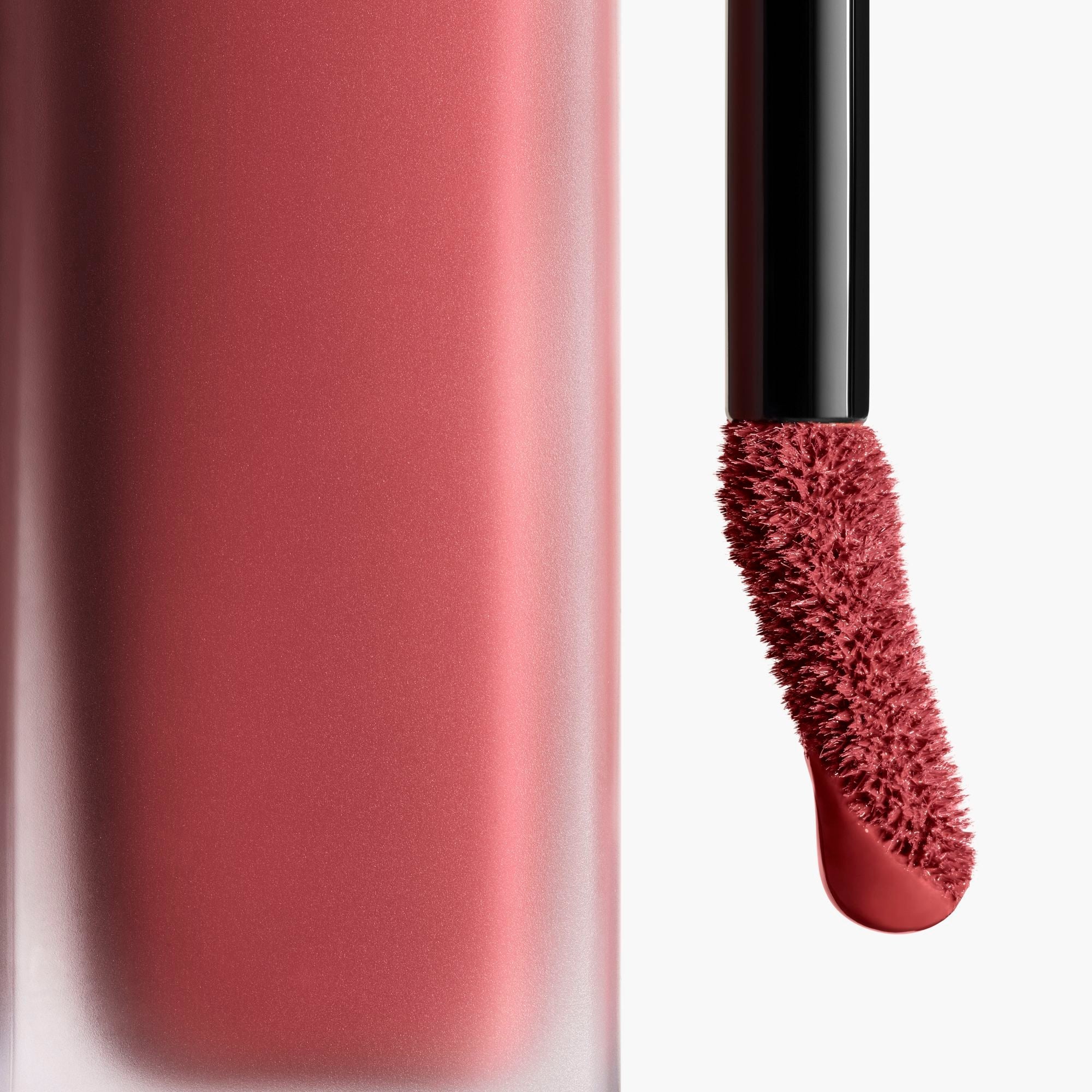 CHANEL ROUGE ALLURE LIQUID VELVET ULTRAWEAR INTENSE MATTE LIQUID LIP COLOUR - SEDUISANTE, 6ml