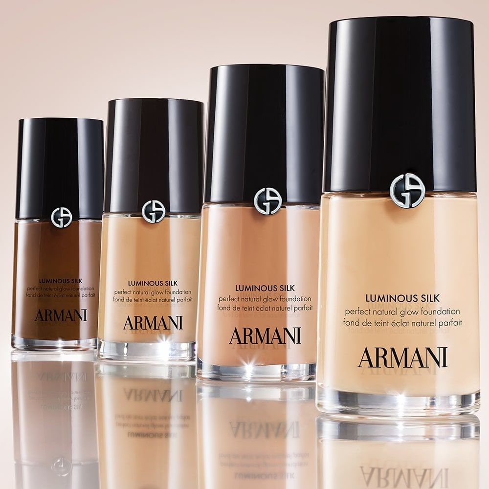 Armani Beauty Luminous Silk Perfect Natural Glow Foundation - 4.5 - Light To Medium Neutral, 30ml