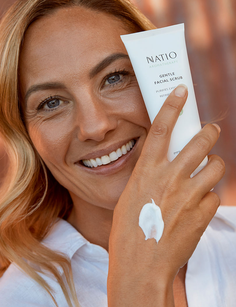 Natio Aromatherapy Gentle Facial Scrub, 100g