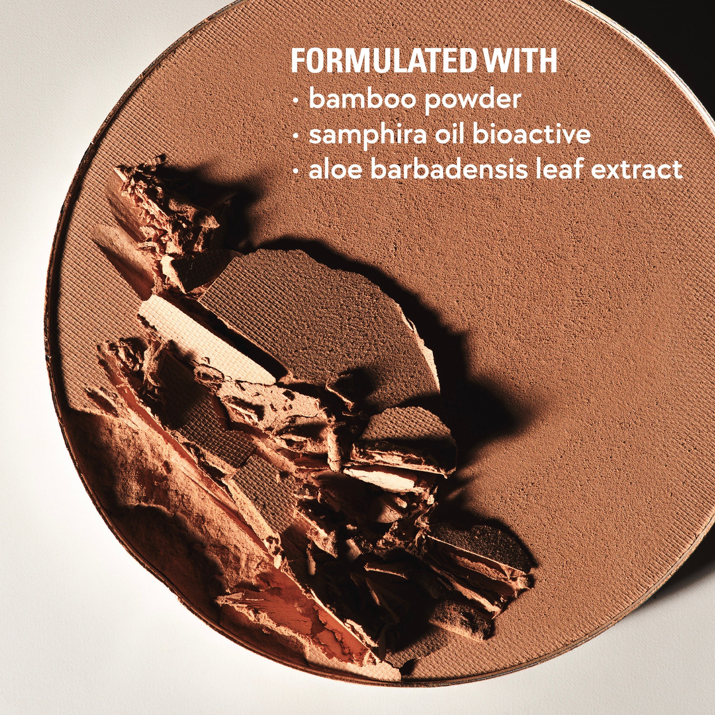 Kylie Cosmetics Natural Blur Powder Foundation - 5N, 10g