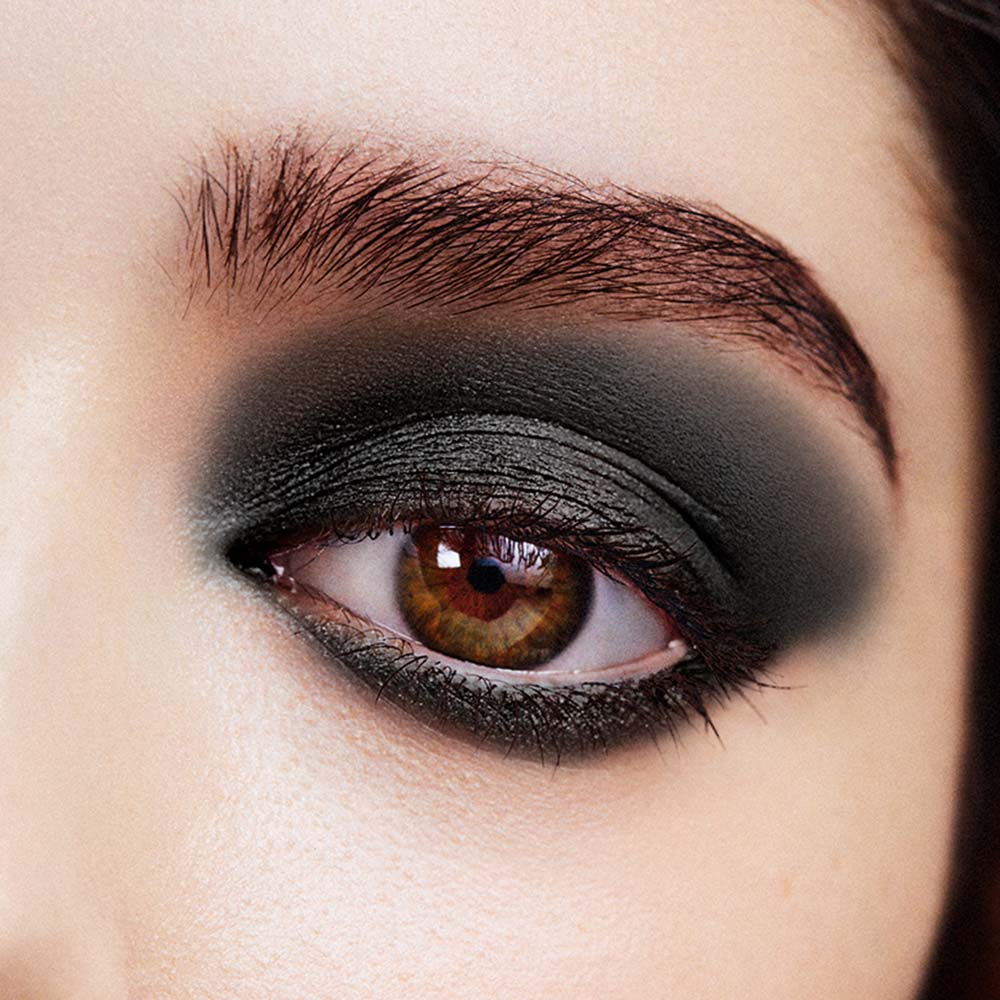 MAKE UP FOR EVER Aqua Resist Smoky Shadow - 01 Carbon, 1.4gm