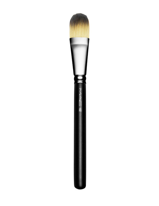 M.A.C Foundation Brush - 190, 19cm Buy at Indicrest