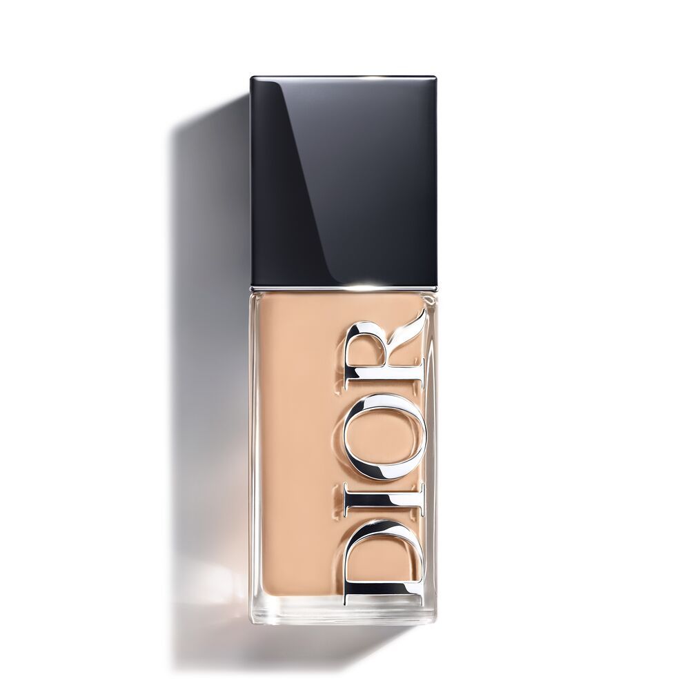 DIOR DIORskin Forever Skin Glow Fluid Foundation - 2.5 Warm, 30ml, Buy from Indicrest