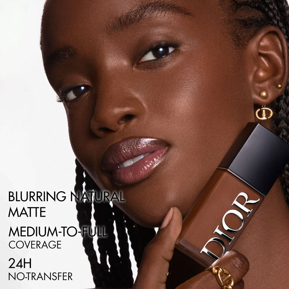 DIOR Forever No-Transfer 24H Wear Matte Foundation - 2 Neutral, 30ml